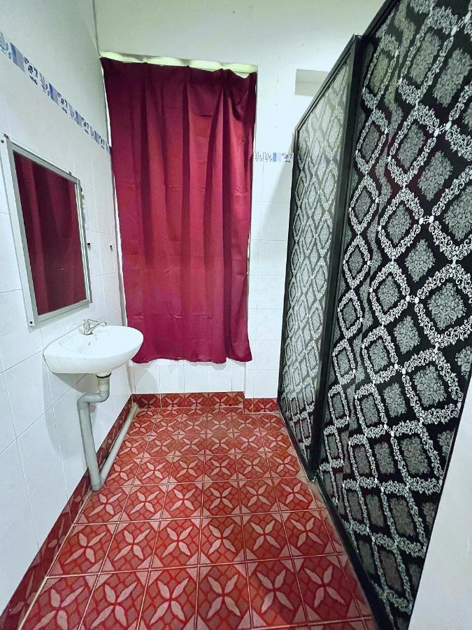 Mj Inn Ranau Eksteriør bilde